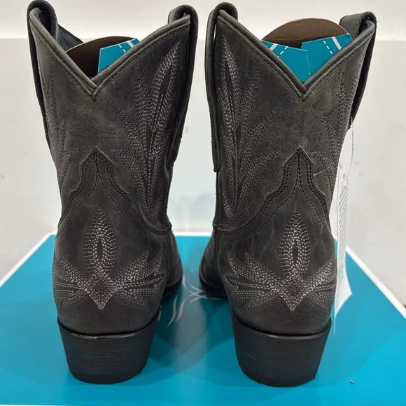 NIB Lane Lexington Bootie Distressed Charcoal Grey 8 8.5 - Picture 6 of 8